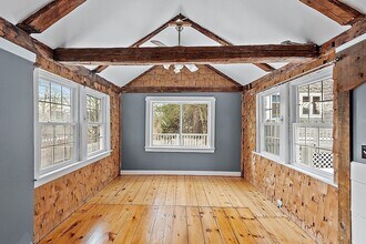 9 Elm St in Pepperell, MA - Building Photo - Building Photo