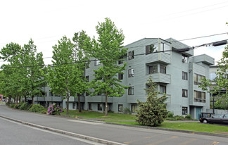 Blakeley Manor Apartments