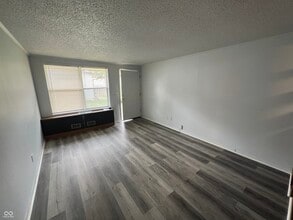 2000 Indianapolis Rd in Crawfordsville, IN - Building Photo - Building Photo