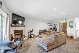 101 S Neyland Ave in Liberty Lake, WA - Building Photo - Building Photo