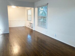5806 Coldwater Canyon Ave, Unit #6 in Los Angeles, CA - Building Photo - Building Photo