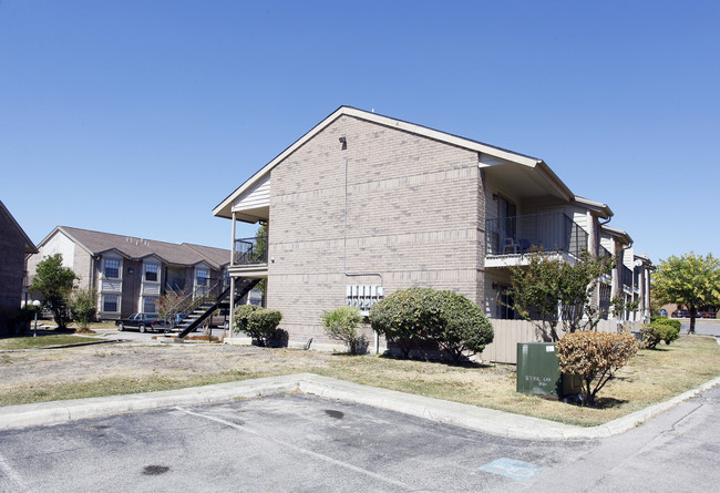 Towne East Village in Converse, TX - Building Photo - Building Photo