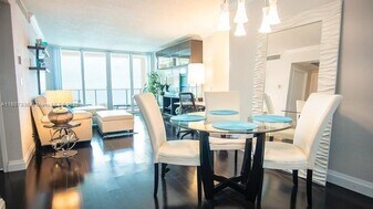 2501 S Ocean Dr, Unit 520 in Hollywood, FL - Building Photo