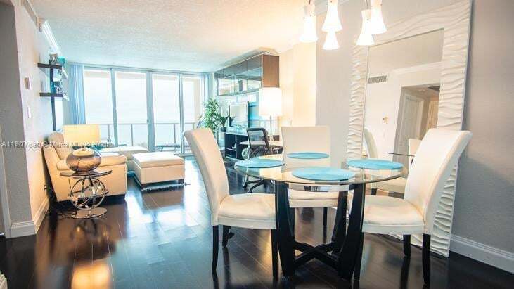 2501 S Ocean Dr, Unit 520 in Hollywood, FL - Building Photo