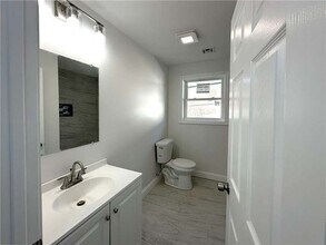 34 Harold St in Providence, RI - Building Photo - Building Photo