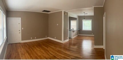 303 S Broadway Ave in Sylacauga, AL - Building Photo - Building Photo