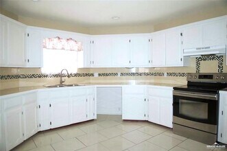 531 Tulip Cir in Alamo, TX - Building Photo - Building Photo