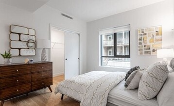 82 Gardner St, Unit 208 in Boston, MA - Building Photo - Building Photo