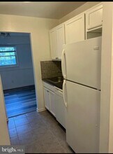 3790 Lyndhurst Dr in Fairfax, VA - Building Photo - Building Photo