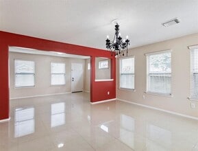 11015 Shumard Oak Ct in Houston, TX - Foto de edificio - Building Photo