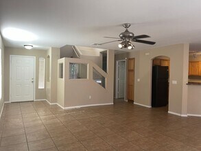 1152 E Lakeview Dr in San Tan Valley, AZ - Building Photo - Building Photo