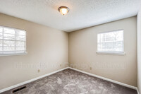 2539 Daly Dr photo'