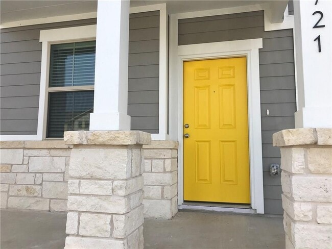 1721 Artesian Spgs Xing in Leander, TX - Building Photo - Building Photo