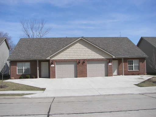 Glenstone Town Homes by Jacobs in Columbia, MO - Foto de edificio