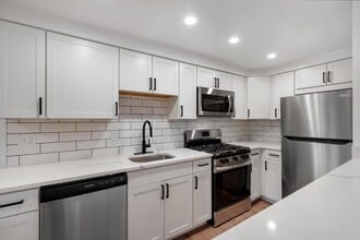 4312 Lydia St in Pittsburgh, PA - Building Photo - Building Photo