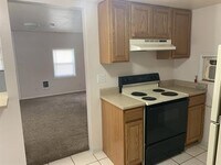 310 E Spruce St photo'