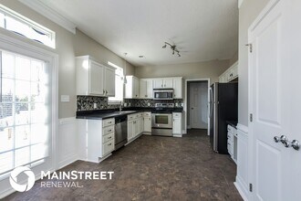 133 W Walnut Ave in Mount Holly, NC - Building Photo - Building Photo