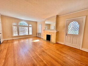 1947 NW 20th St in Oklahoma City, OK - Building Photo - Building Photo