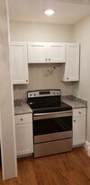 21 Harris St, Unit 1 in Brookline, MA - Building Photo