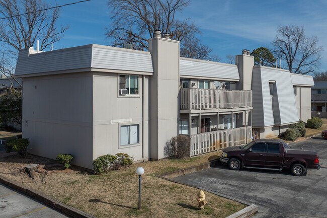 Hearthstone Village Condominiums