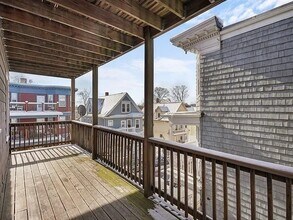 205 Hamilton St in Boston, MA - Building Photo - Building Photo