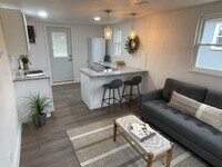 1121 E Main St photo'