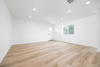 6961 Saranac St-Unit -6961 Saranac Street in San Diego, CA - Building Photo - Building Photo