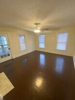 614 S 8th St in Springfield, IL - Building Photo