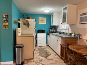 501 SW Riveredge Dr in Stuart, FL - Building Photo - Building Photo