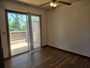 824 Dondee Dr in Manhattan, KS - Building Photo - Building Photo