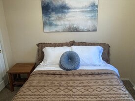 8649 Orvieto Dr in Las Vegas, NV - Building Photo