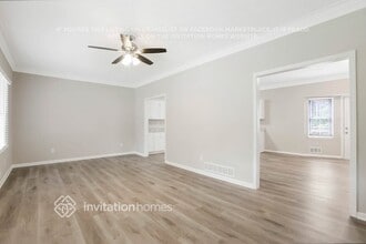 964 Oak Moss Dr in Lawrenceville, GA - Foto de edificio - Building Photo