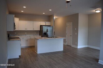 311 S Stingray Ln in Sneads Ferry, NC - Building Photo - Building Photo