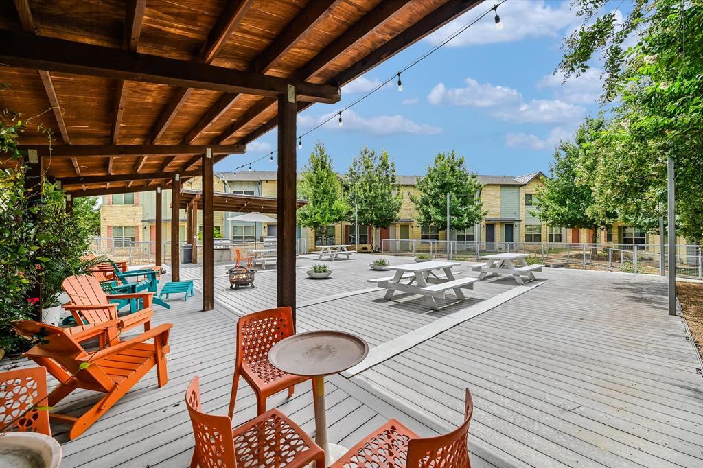 7805 Cooper Ln in Austin, TX - Building Photo