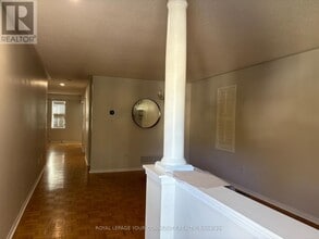 146 Hollywood Hill Cir in Vaughan, ON - Building Photo - Building Photo