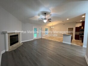 6017 Autumn Pines Cir in Milton, FL - Building Photo - Building Photo