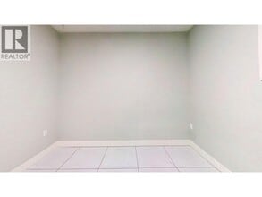 966 Stewart Ave in Coquitlam, BC - Building Photo - Building Photo
