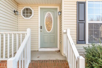 120 Braxberry Way in Holly Springs, NC - Foto de edificio - Building Photo