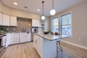 Stadium District Suites in Lancaster, PA - Foto de edificio - Building Photo