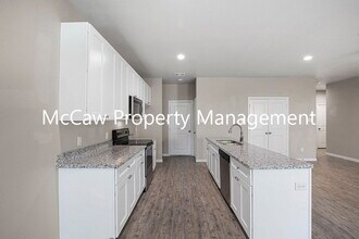 8225 Richard St in White Settlement, TX - Building Photo - Building Photo