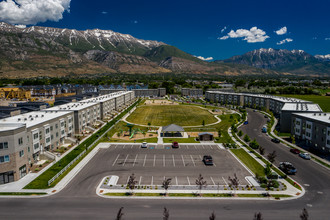 Easton Park 12 Plex in American Fork, UT - Building Photo - Building Photo