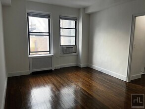 EAST 46 STREET in New York, NY - Building Photo - Building Photo