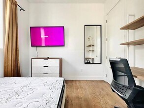 Furnished room/NOT APARTMENT, Unit 3L in Brooklyn, NY - Building Photo - Building Photo