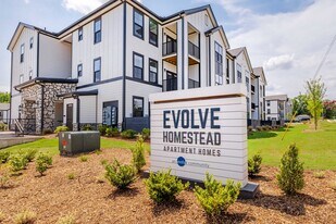 Evolve at Homestead in Greenville, SC - Building Photo