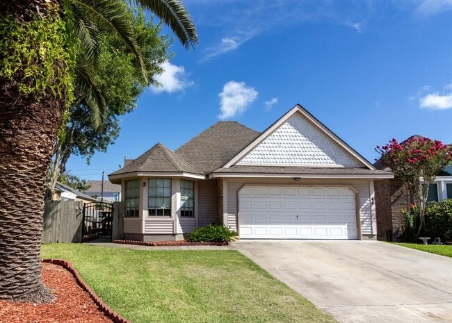 property at 46 Campeche Cir