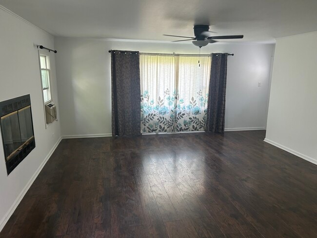 property at 3924 N Cass Ave
