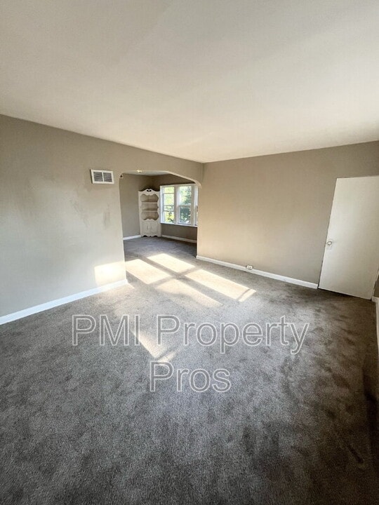 3154 N 12th St in Milwaukee, WI - Building Photo