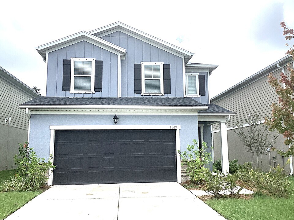 4343 Reisswood Loop in Palmetto, FL - Building Photo