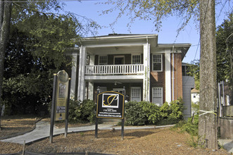 692 Penn Ave NE in Atlanta, GA - Building Photo - Building Photo