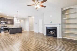 341 Crawford Pkwy in Clayton, NC - Building Photo - Building Photo